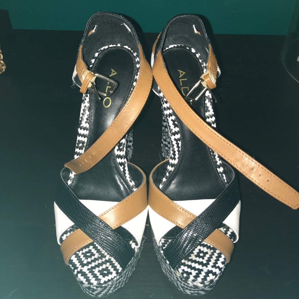 Aldo wedges